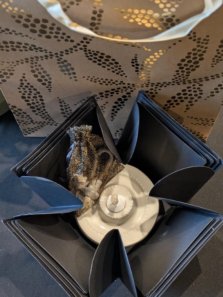 Bougie eternelle 02 vue emballage dessus 1 br